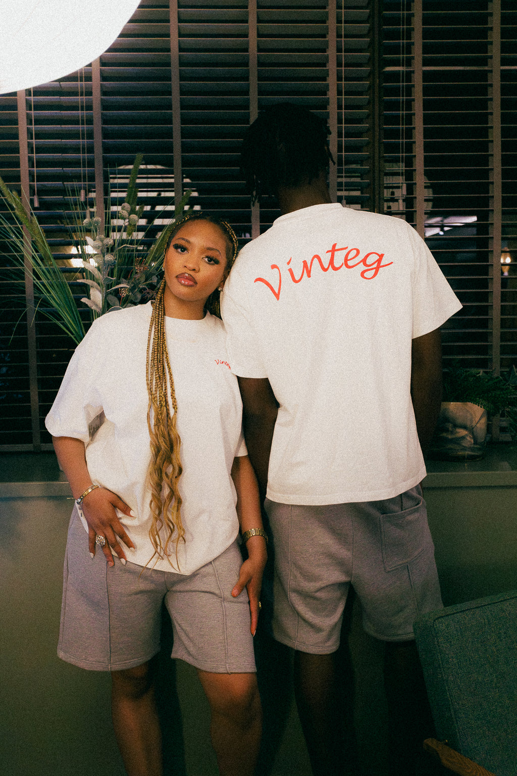 VINTEG LOGO TEE -WHITE