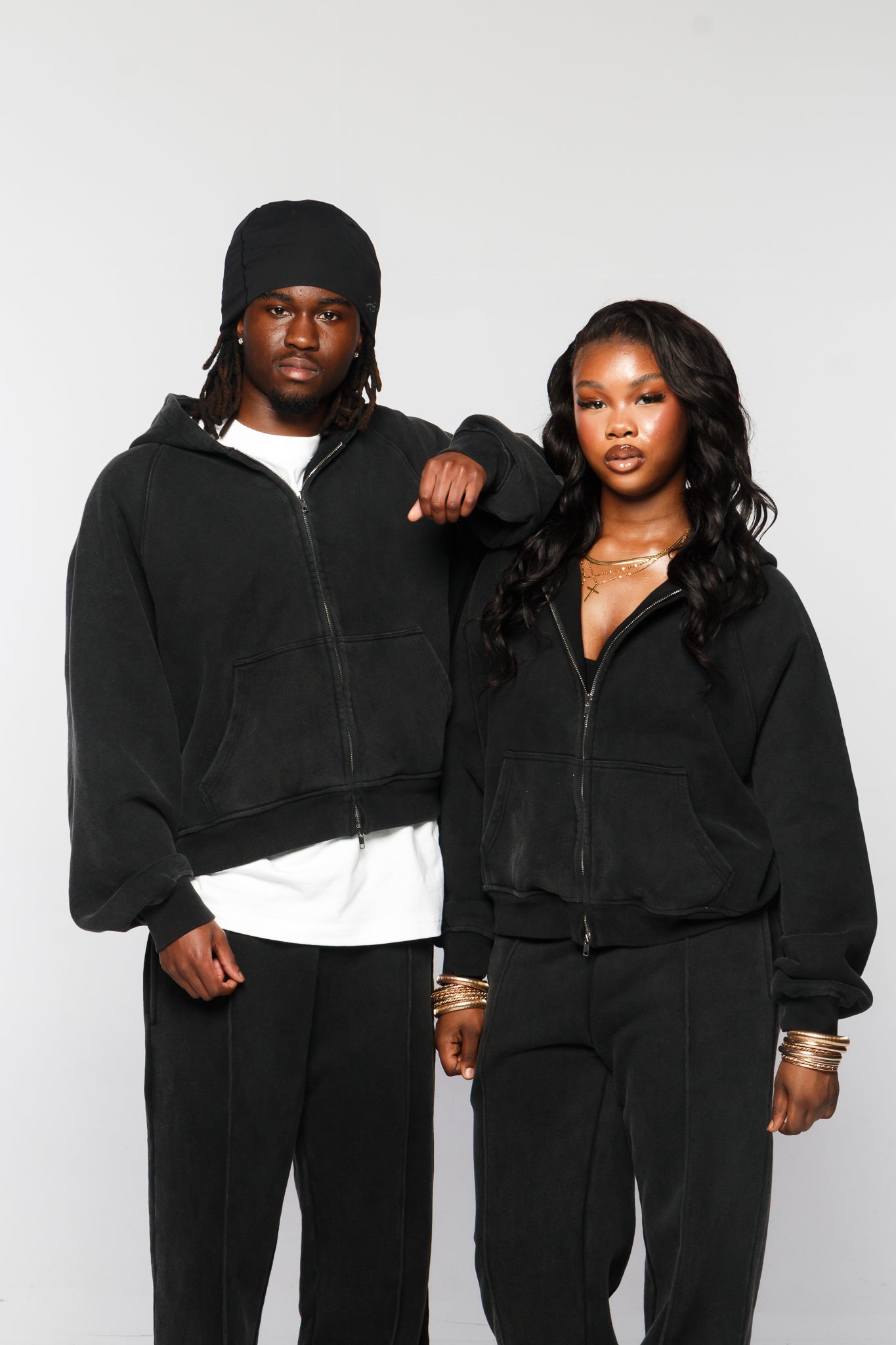 VINTEG WASHED BLACK ZIP HOODIE